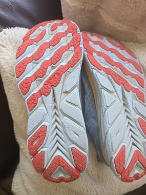HOKA Lightweight Running Shoes - White with Coral Outsoles SIZE 12D